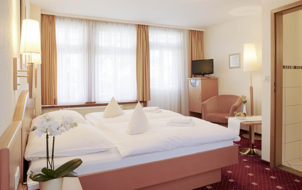 Ferien- Und Wellnesshotel Waldfrieden Hitzacker Szoba fotó
